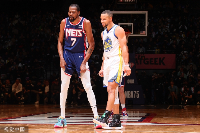 新星背后 新星背后