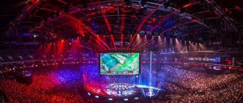 在校内外的 在校内外的